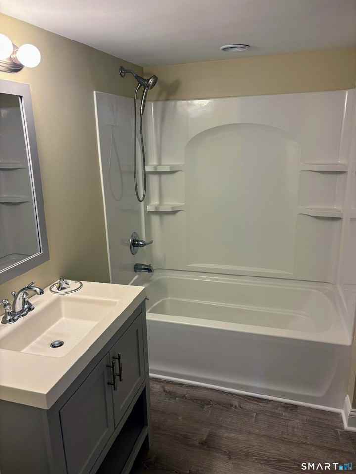 158 Cow Hill Rd #1 - Photo 6 of 16
