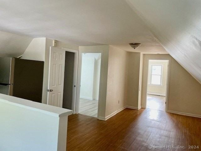 1004 Hancock Ave #3 - Photo 3 of 14