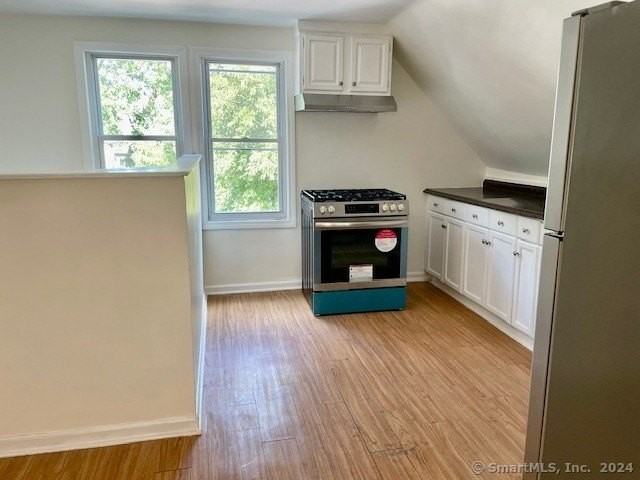 1004 Hancock Ave #3 - Photo 6 of 14