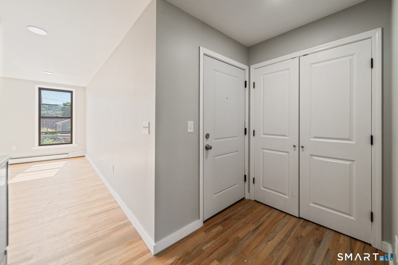 49 Hill St #2 - Photo 5 of 18