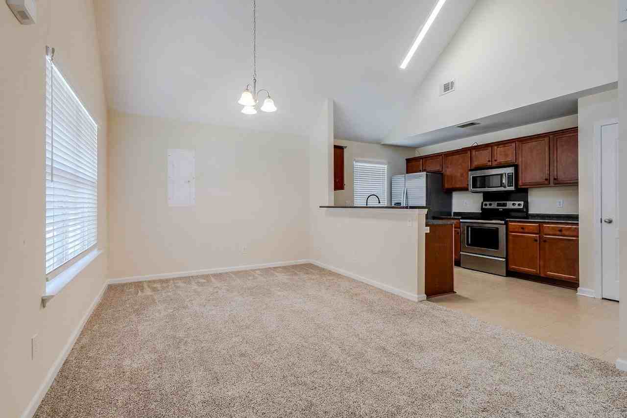 16 Castello Ave - Photo 4 of 35