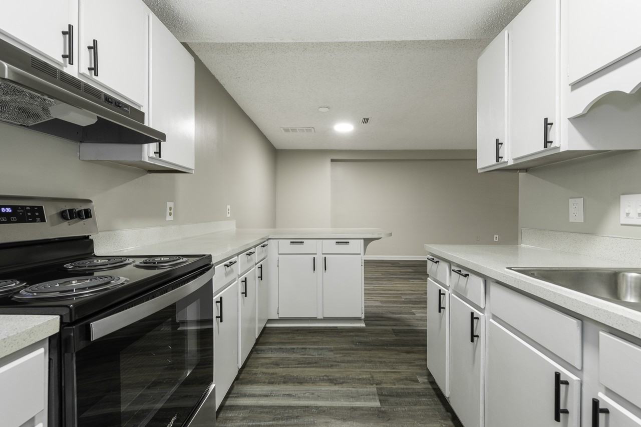 The Village at Catawba Ridge - Photo 2 of 37