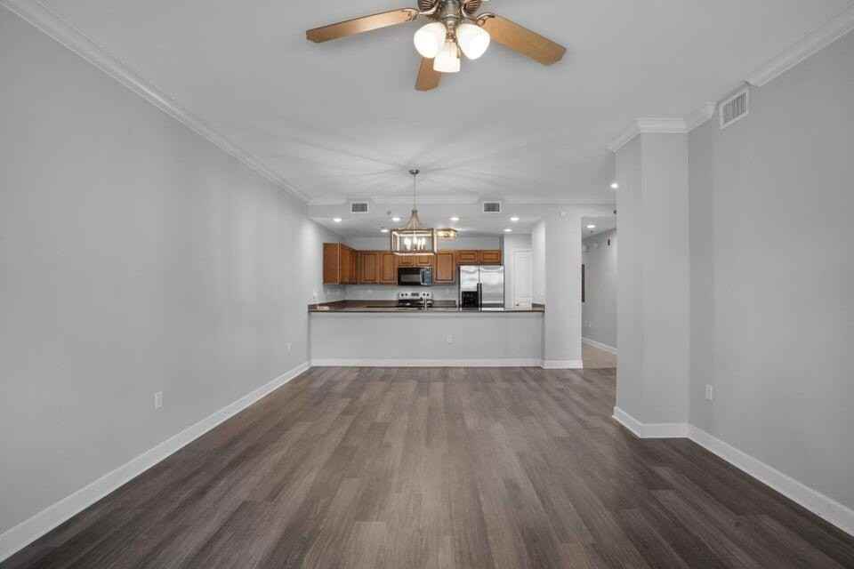 113 Brooks St Se #104 - Photo 7 of 31