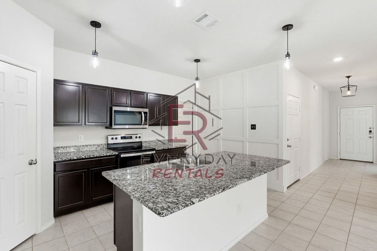 3709 Malmaison Rd - Photo 4 of 16