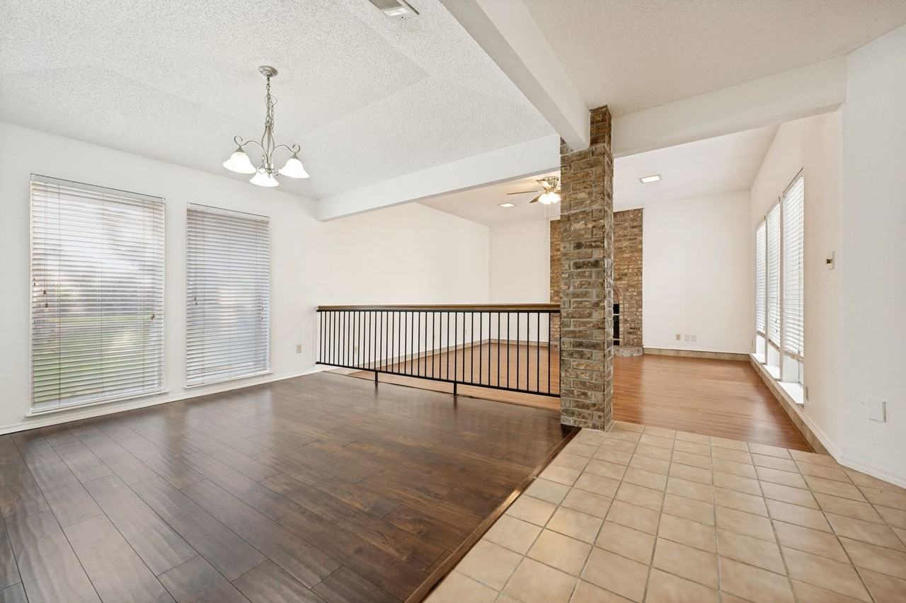 173 Simmons Dr - Photo 3 of 12