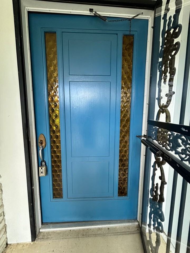 6820 Harvest Rd - Photo 4 of 42