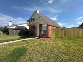 1427 Sw 23rd St - Photo 1 of 1