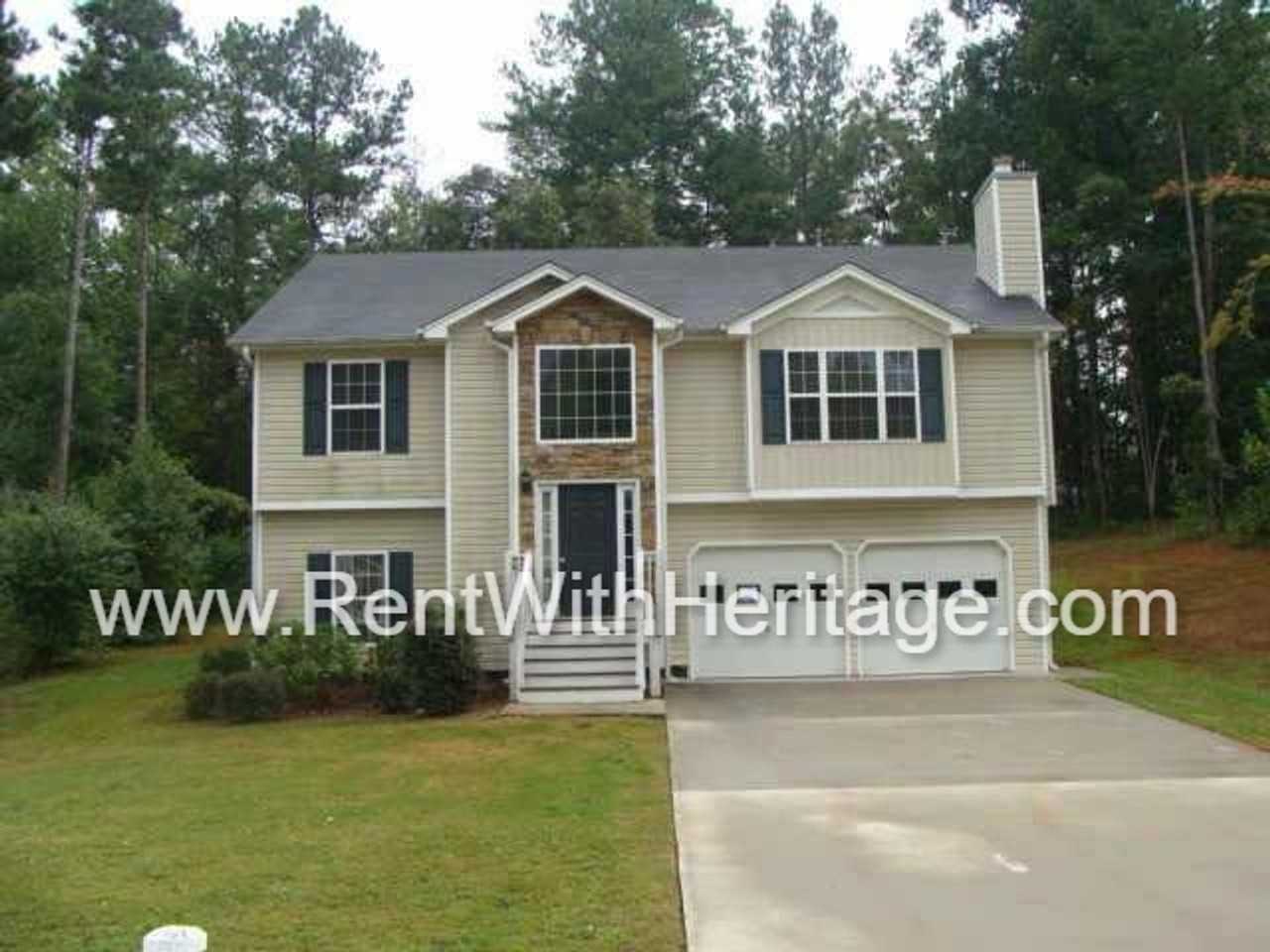 1550 Cedar Hl - Photo 2 of 50