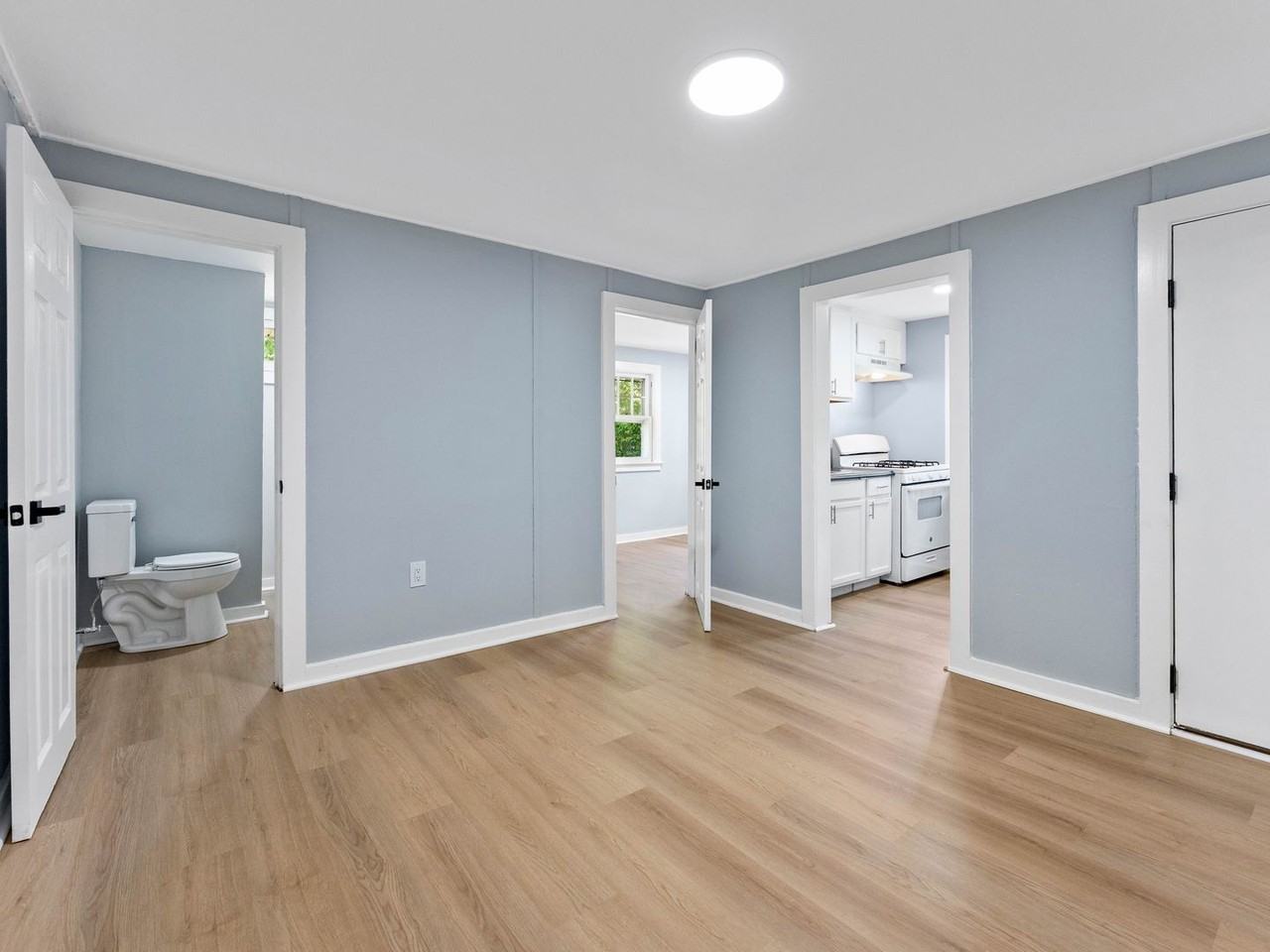 24 Begonia St - Photo 4 of 20
