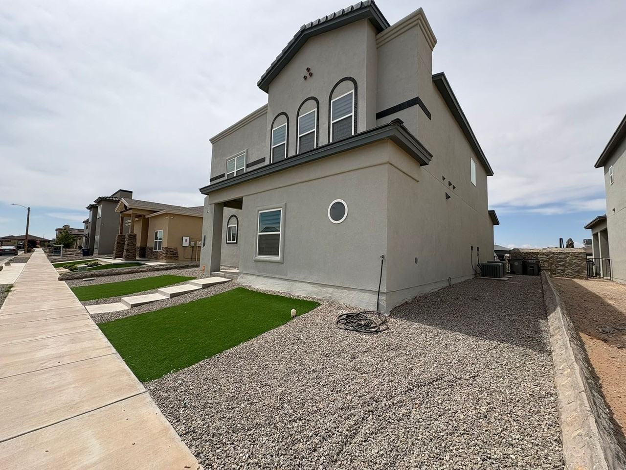 14749 Tierra Betancourt Pl - Photo 4 of 50