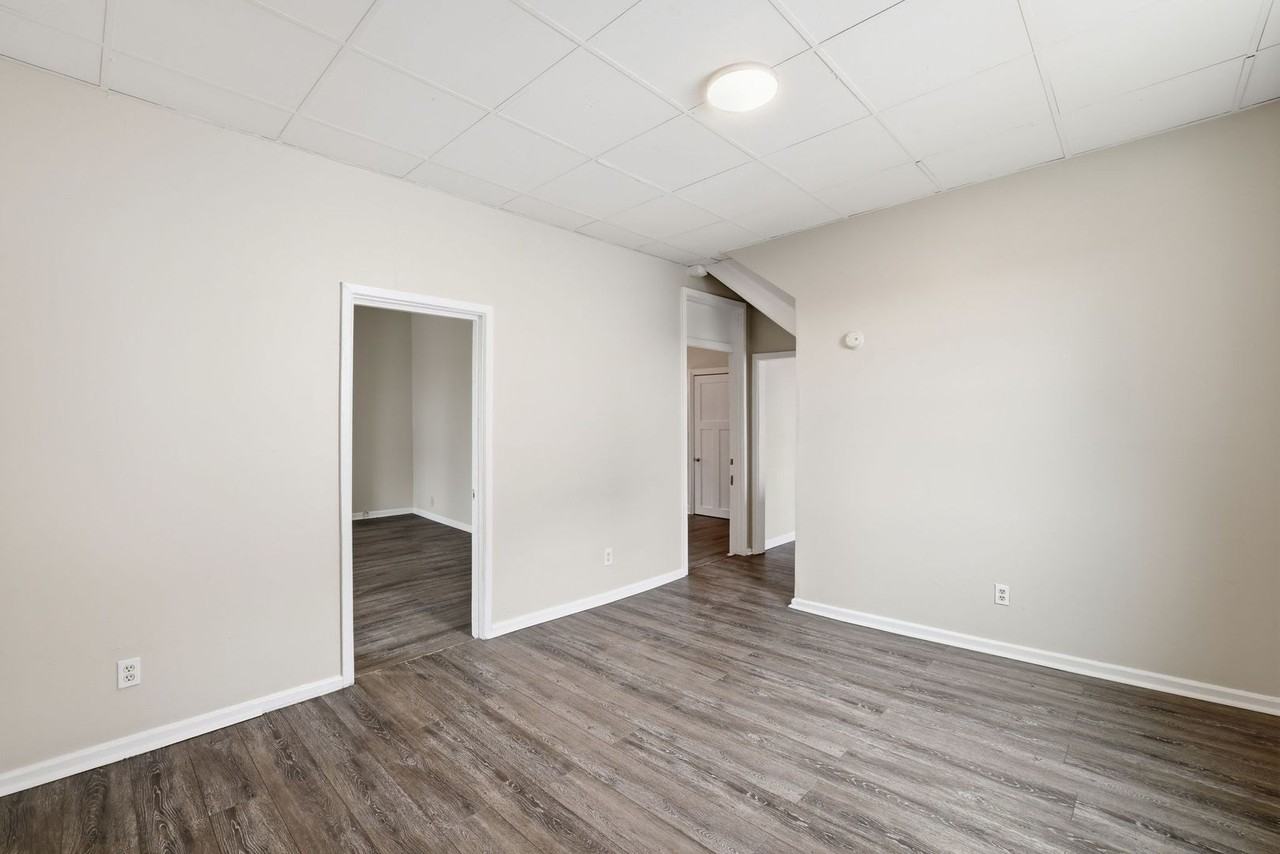 2009 Mccallie Ave - Photo 6 of 23