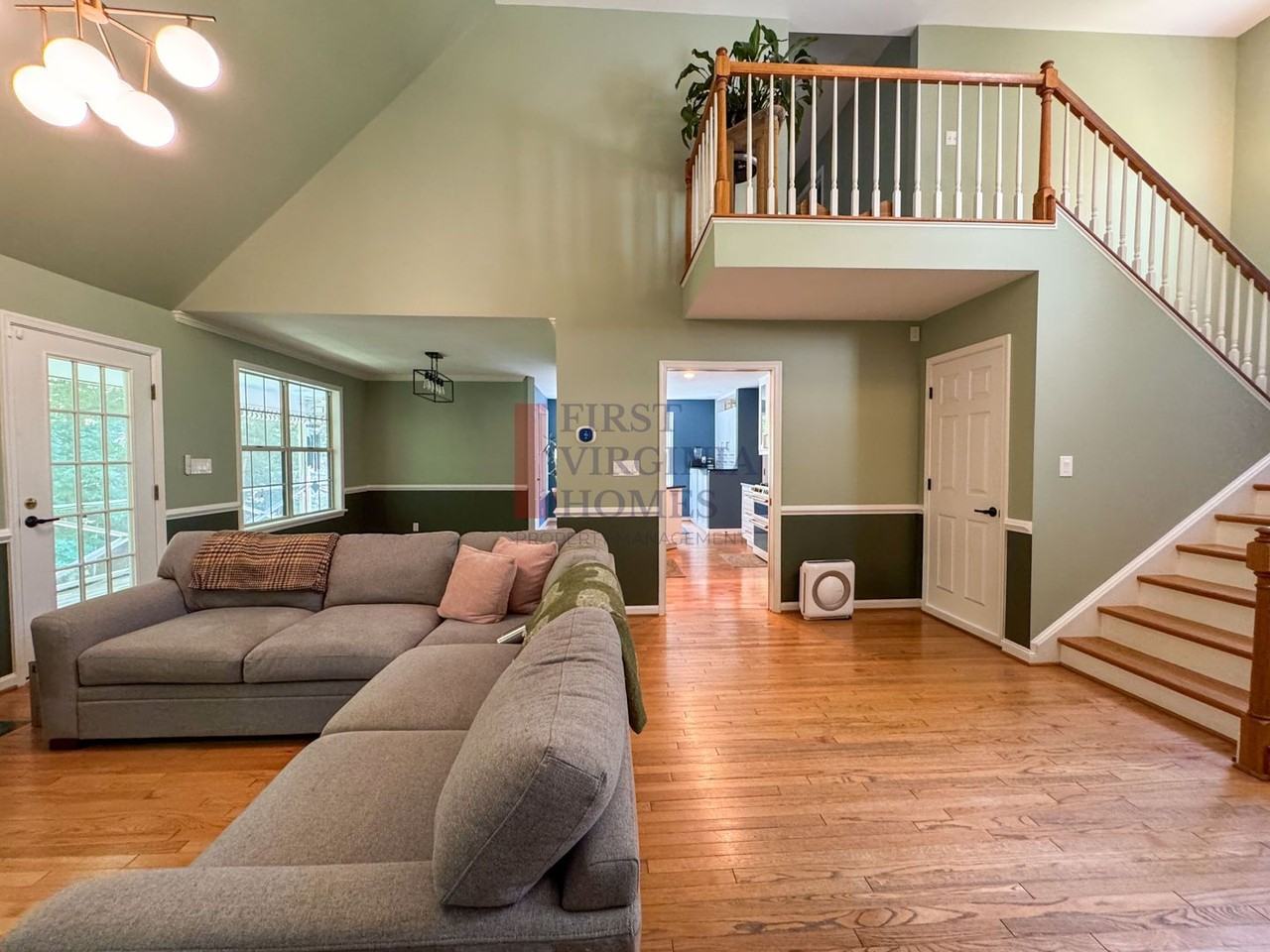 202 Blackthorn Ln - Photo 6 of 16