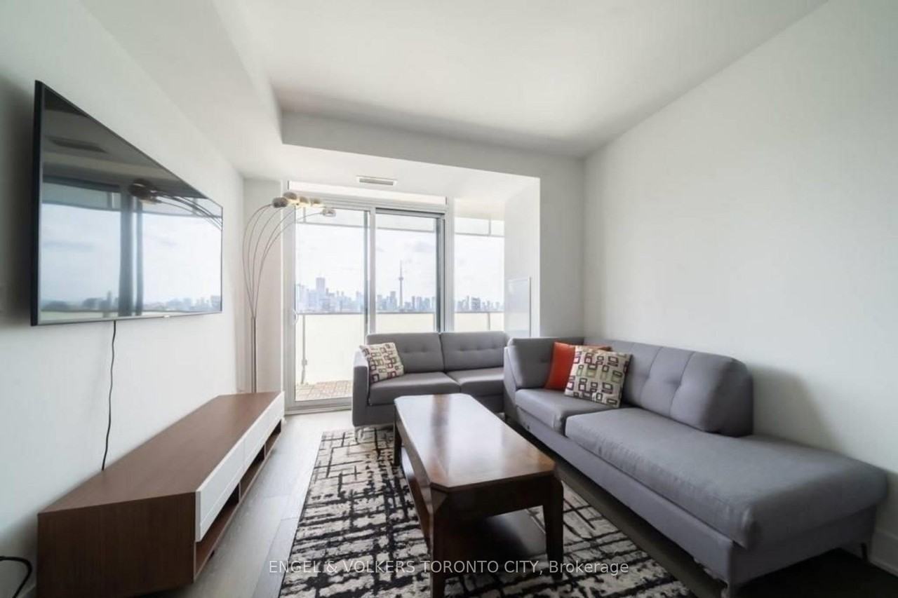 200 Exhibit Condo - Photo 3 of 37