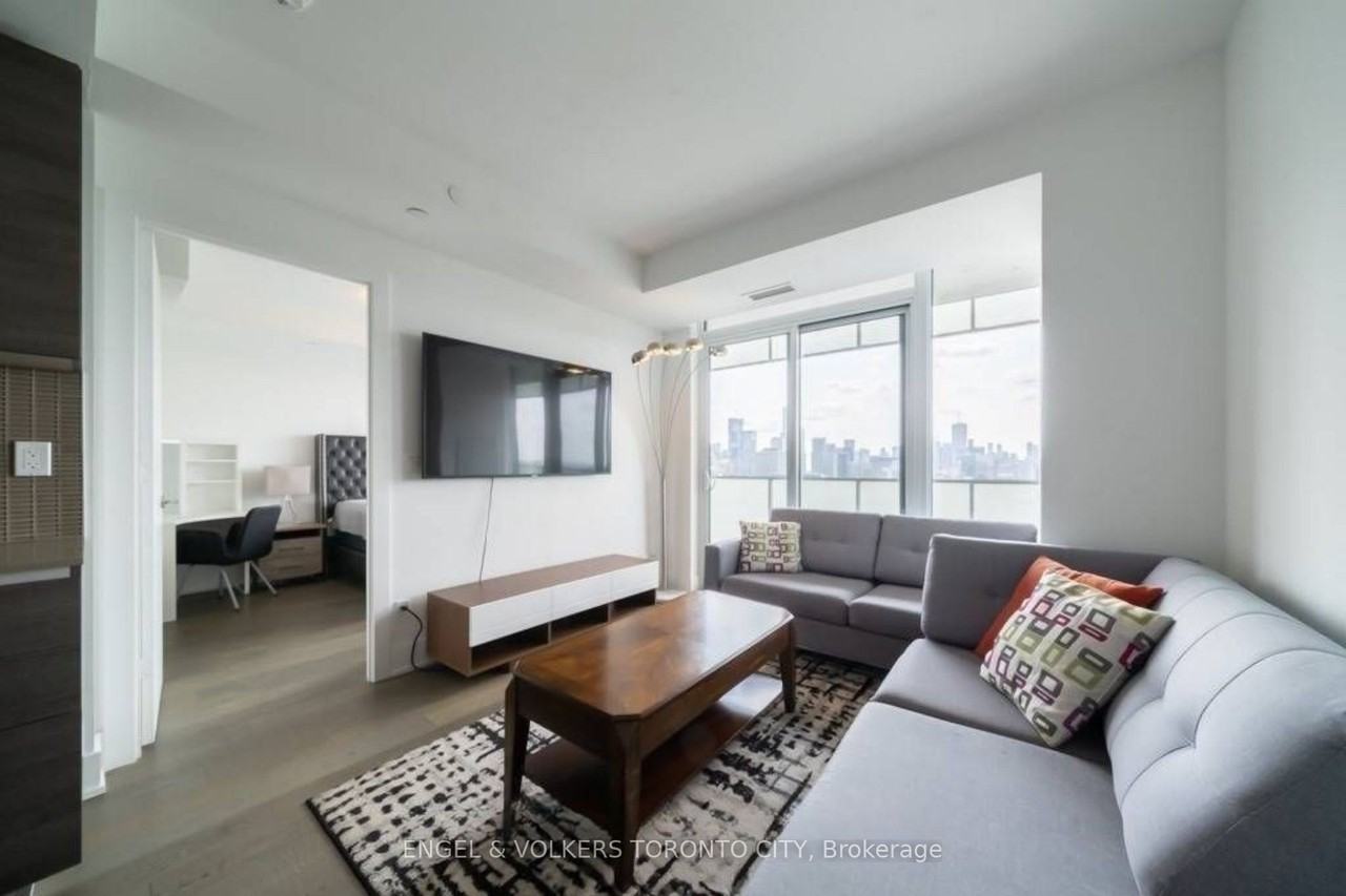 200 Exhibit Condo - Photo 5 of 37