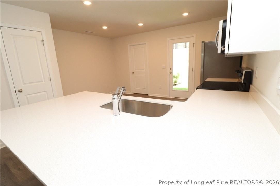 8521 Beckett Chase Way - Photo 7 of 31