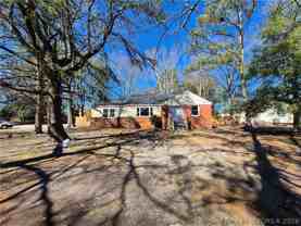 113 N Wright St - Photo 1 of 1