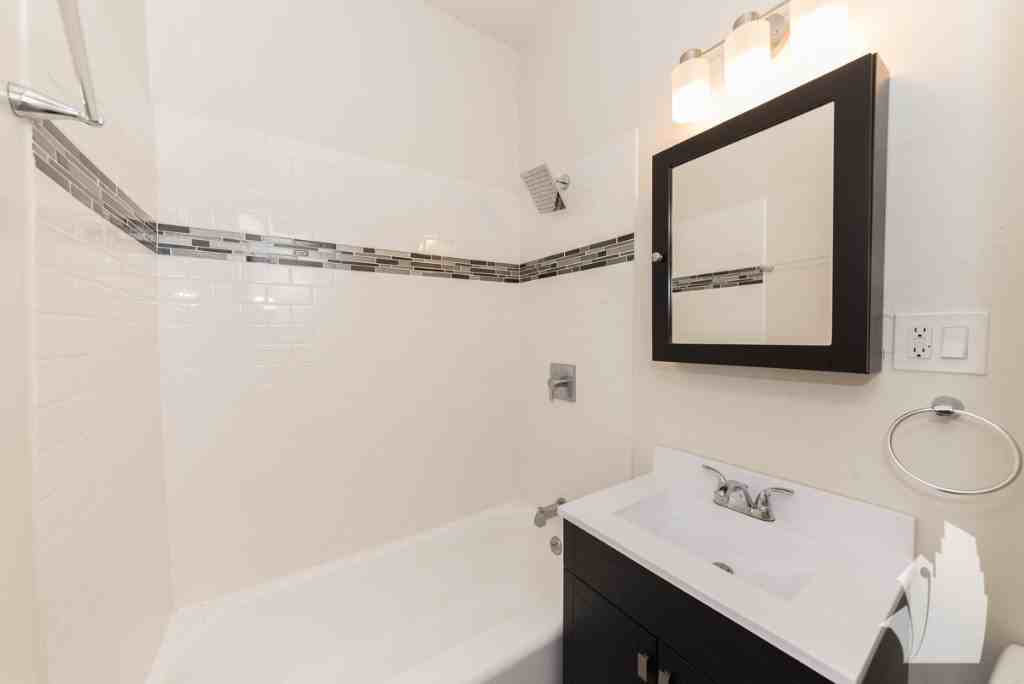 2147 N Fremont St #2151-3N - Photo 7 of 7