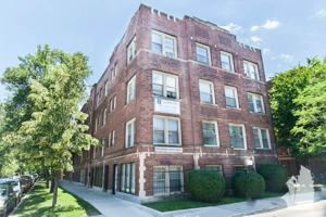 featured image of 3257 W Wrightwood Ave