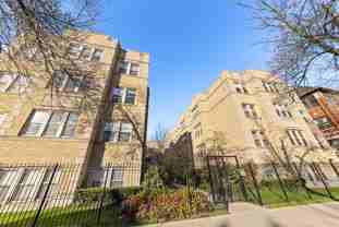 1118 E Hyde Park Blvd - Photo 1 of 1