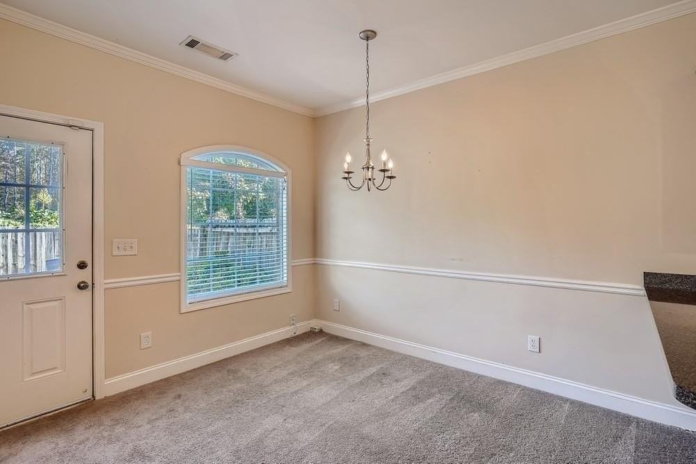 143 Linton Dr - Photo 7 of 21