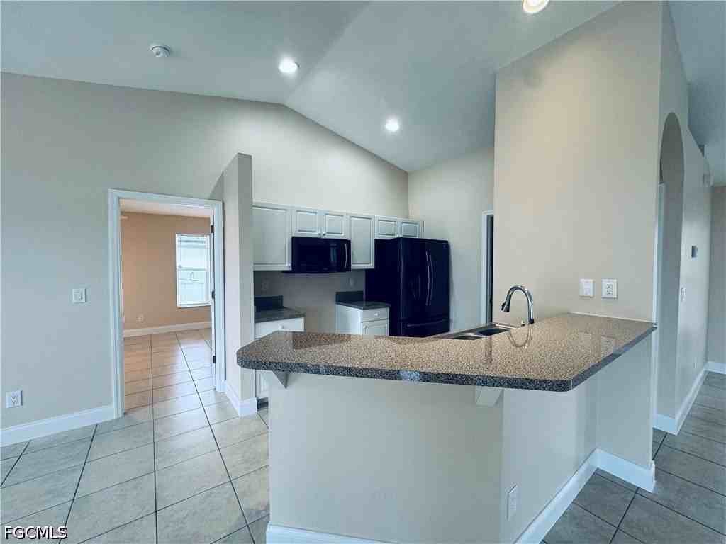 1140 Nw 1st Ave - Photo 5 of 28
