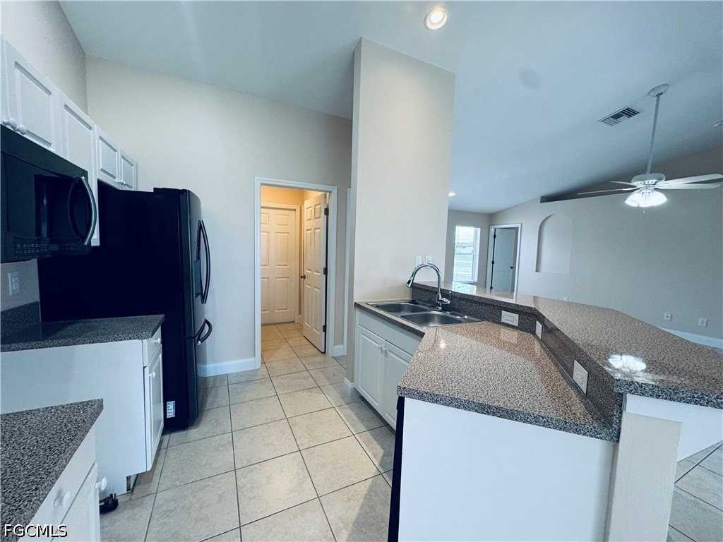 1140 Nw 1st Ave - Photo 6 of 28