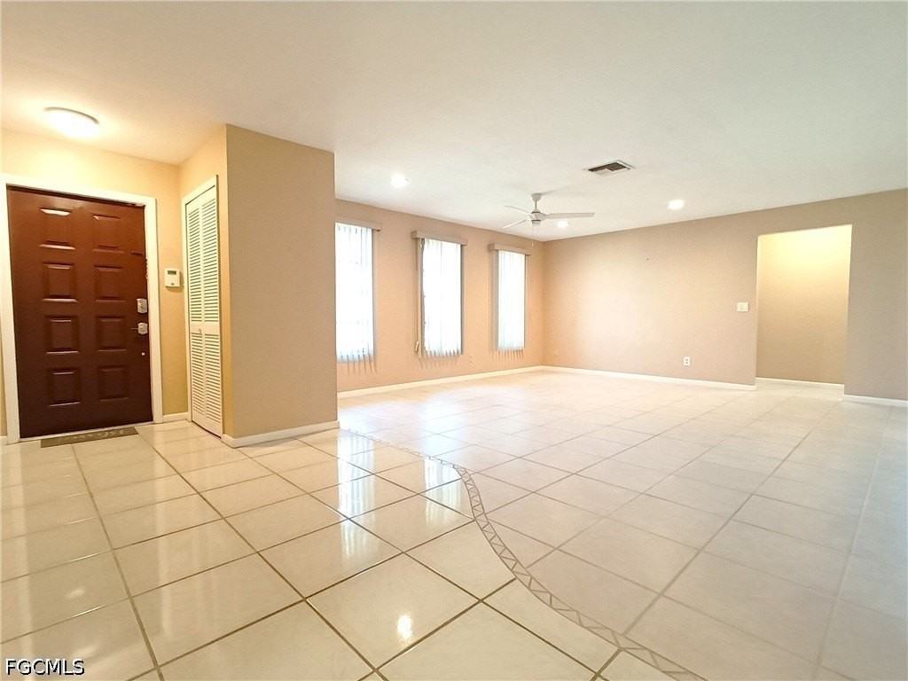 1326 Se 23rd Ter - Photo 2 of 20