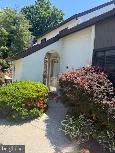 127 Pinecrest Ln - Photo 2 of 27
