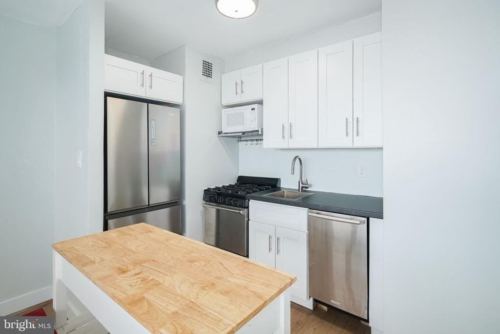 1806 Rittenhouse Sq #606R - Photo 6 of 19