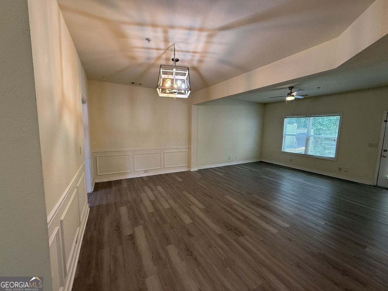 207 Granite Way - Photo 3 of 31