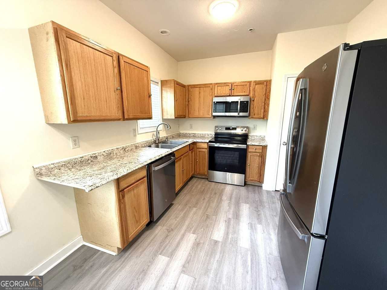 207 Granite Way - Photo 6 of 31