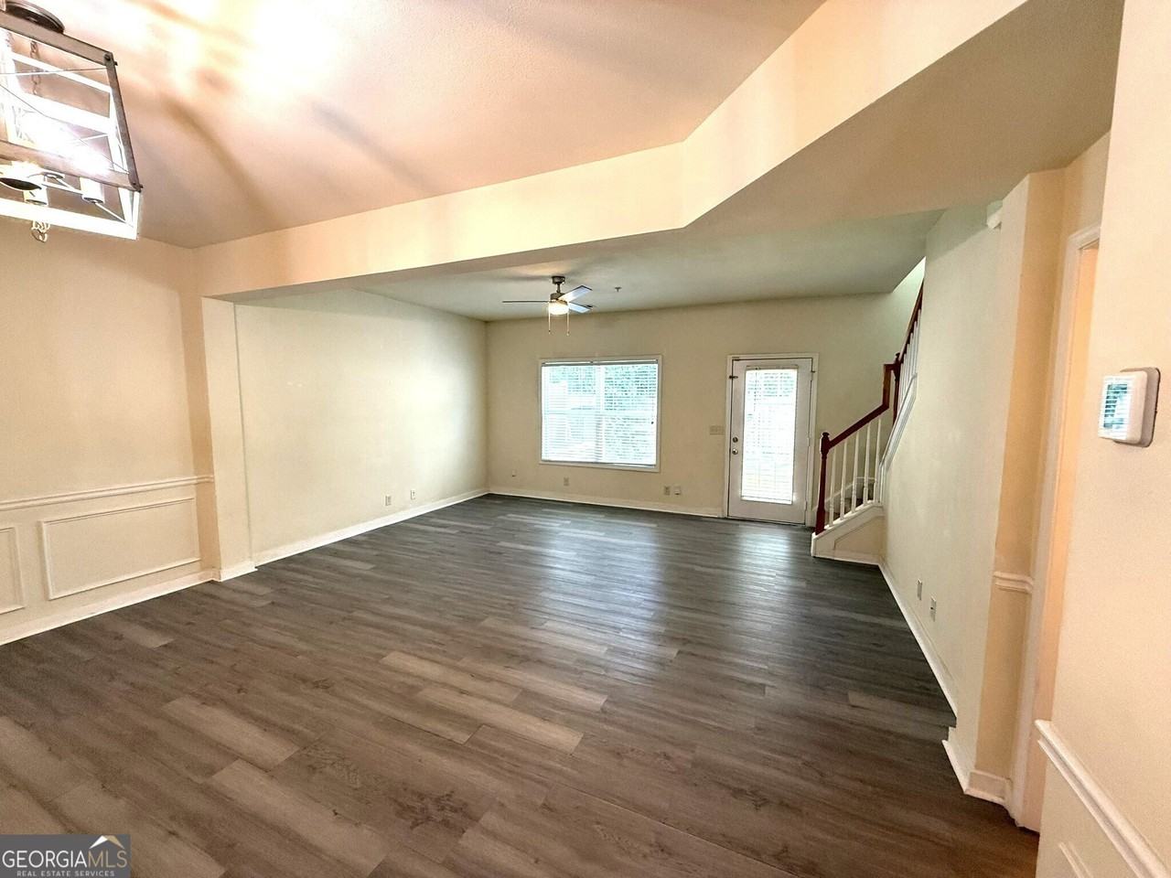 207 Granite Way - Photo 7 of 31