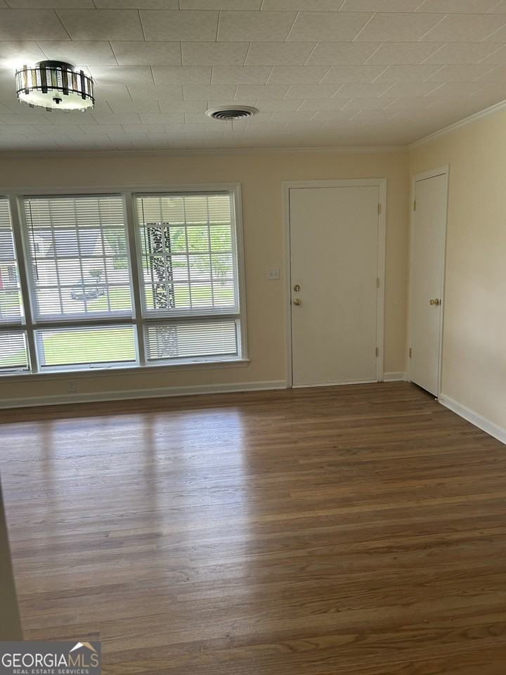 809 Penn Pl - Photo 6 of 11