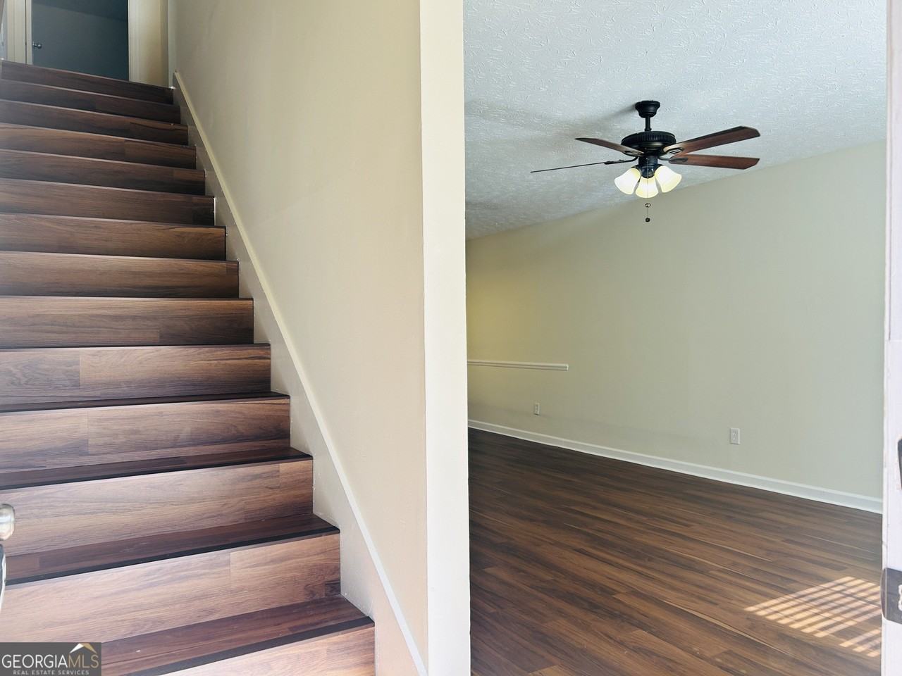 314 Harwell Ave #06 - Photo 4 of 26