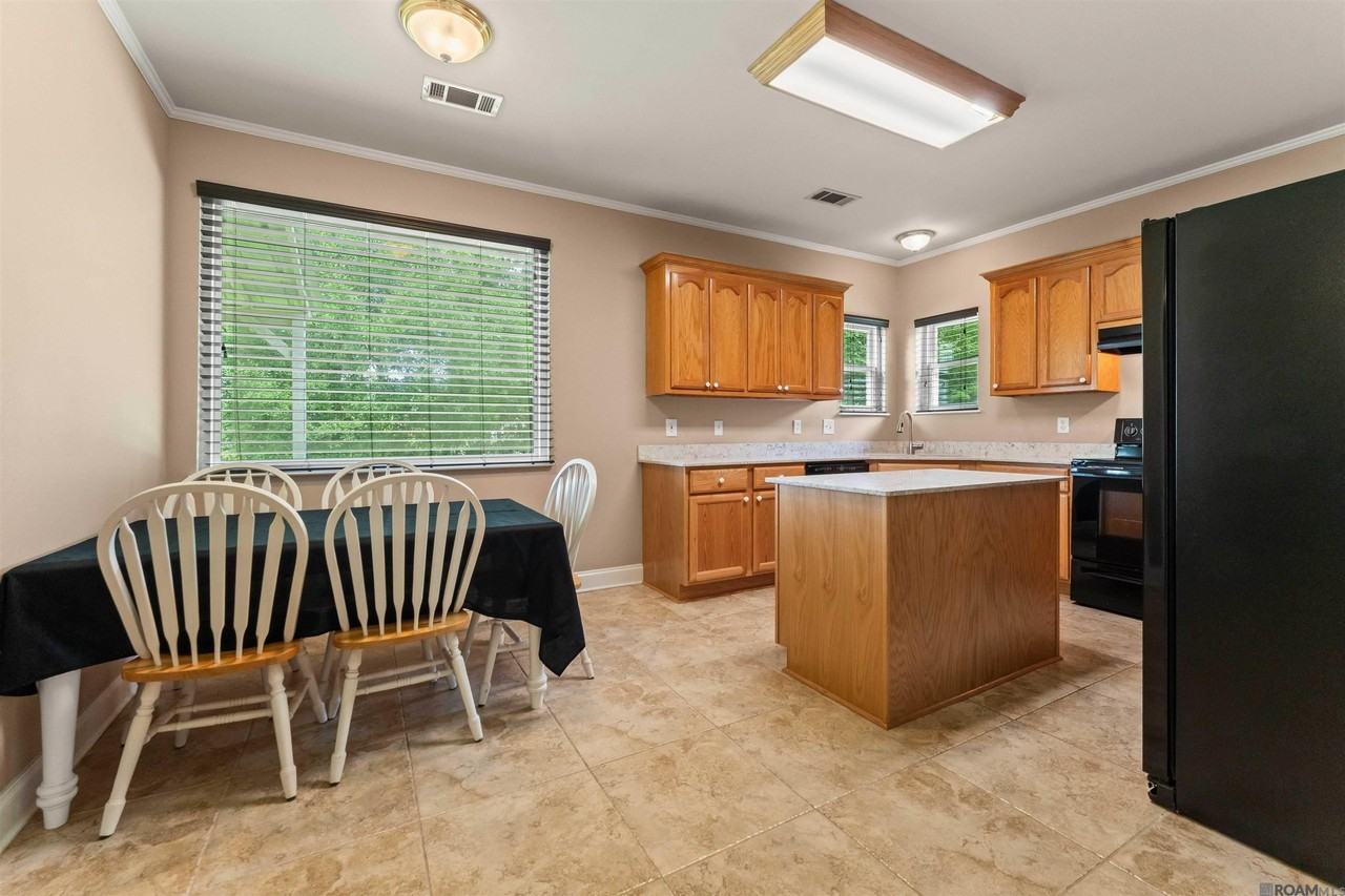 18606 Perkins Oak Rd - Photo 7 of 19