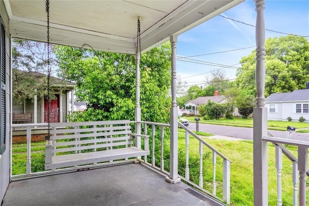 2507 Taylor Ave - Photo 2 of 20