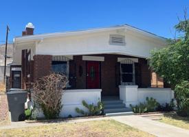 featured image of 2115 E Yandell Dr