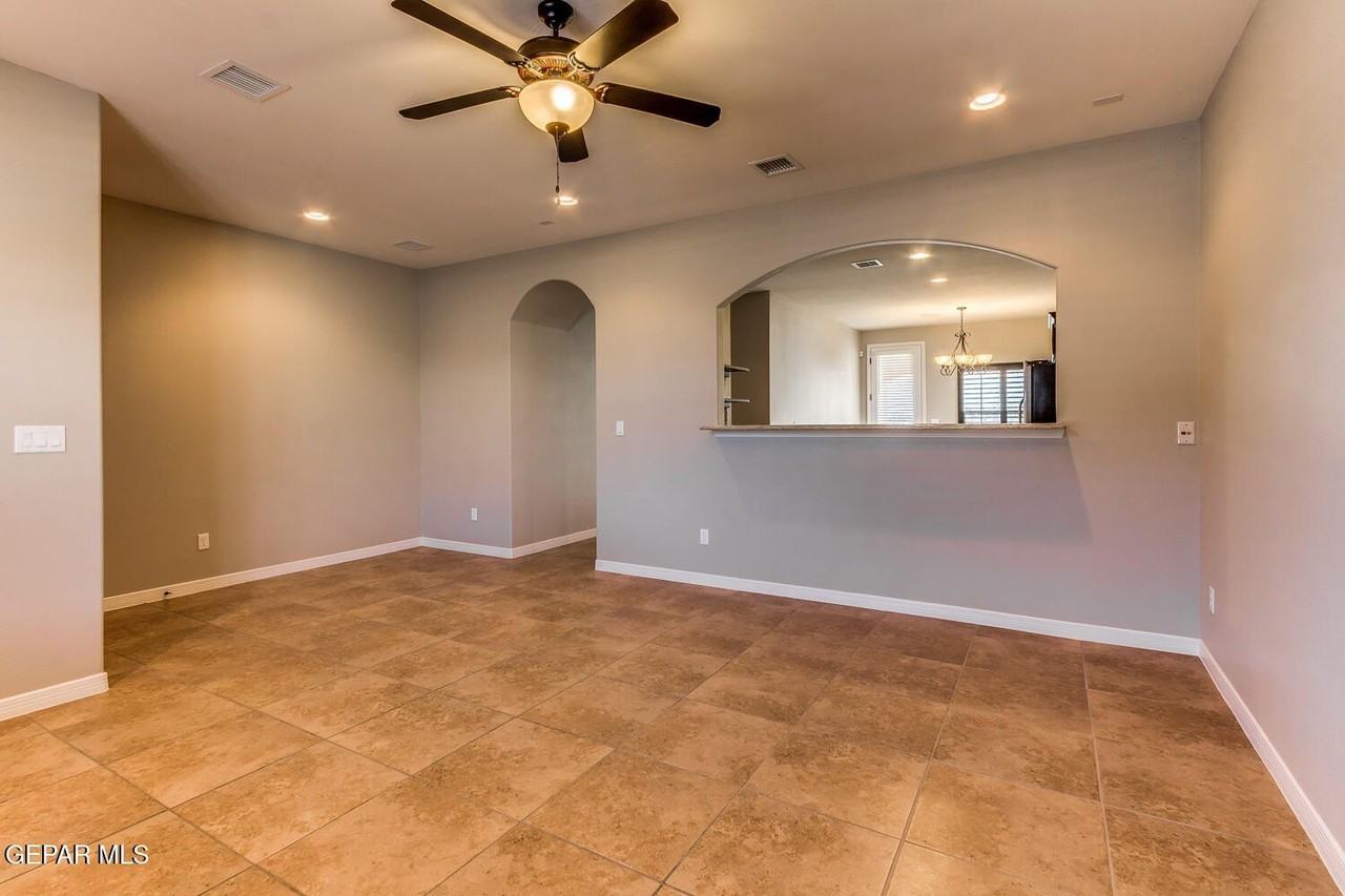 14323 High Rock Dr - Photo 5 of 23