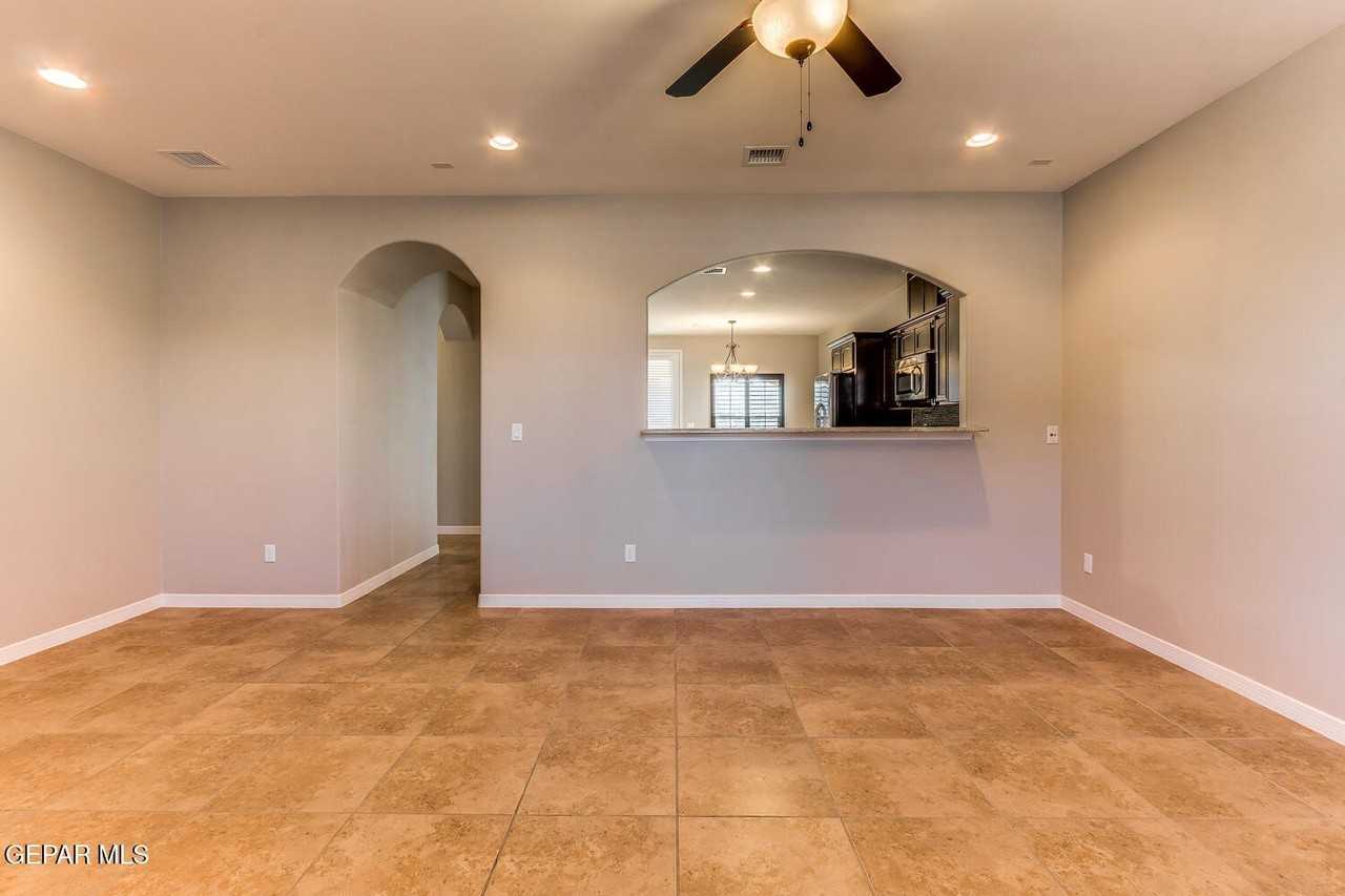14323 High Rock Dr - Photo 6 of 23