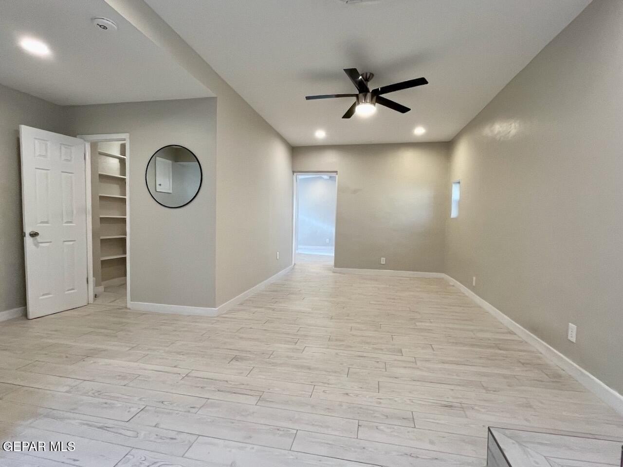 401 Blacker Ave #B - Photo 5 of 19