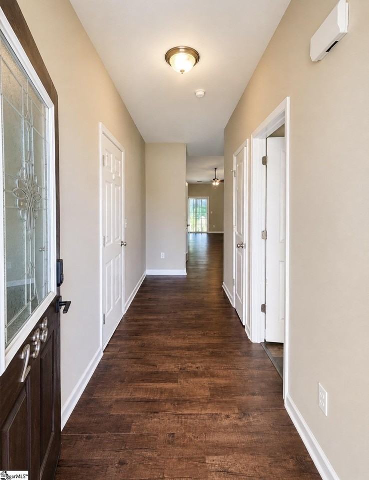 238 Addlestone Cir - Photo 3 of 18