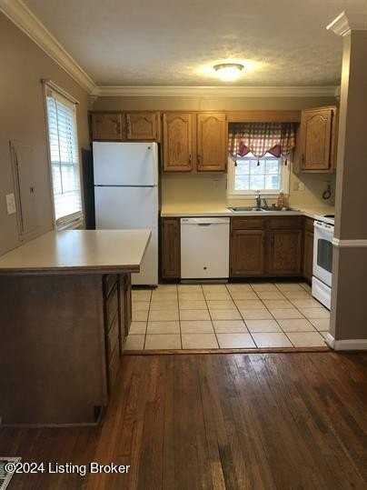 2516 Hermitage Way - Photo 5 of 14