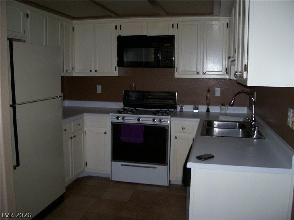 2204 Silver Pine Dr #0 - Photo 4 of 8