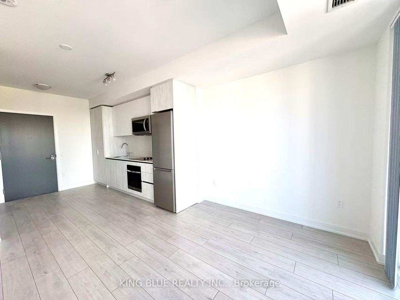 5858 Yonge Street #1212 - Photo 3 of 69