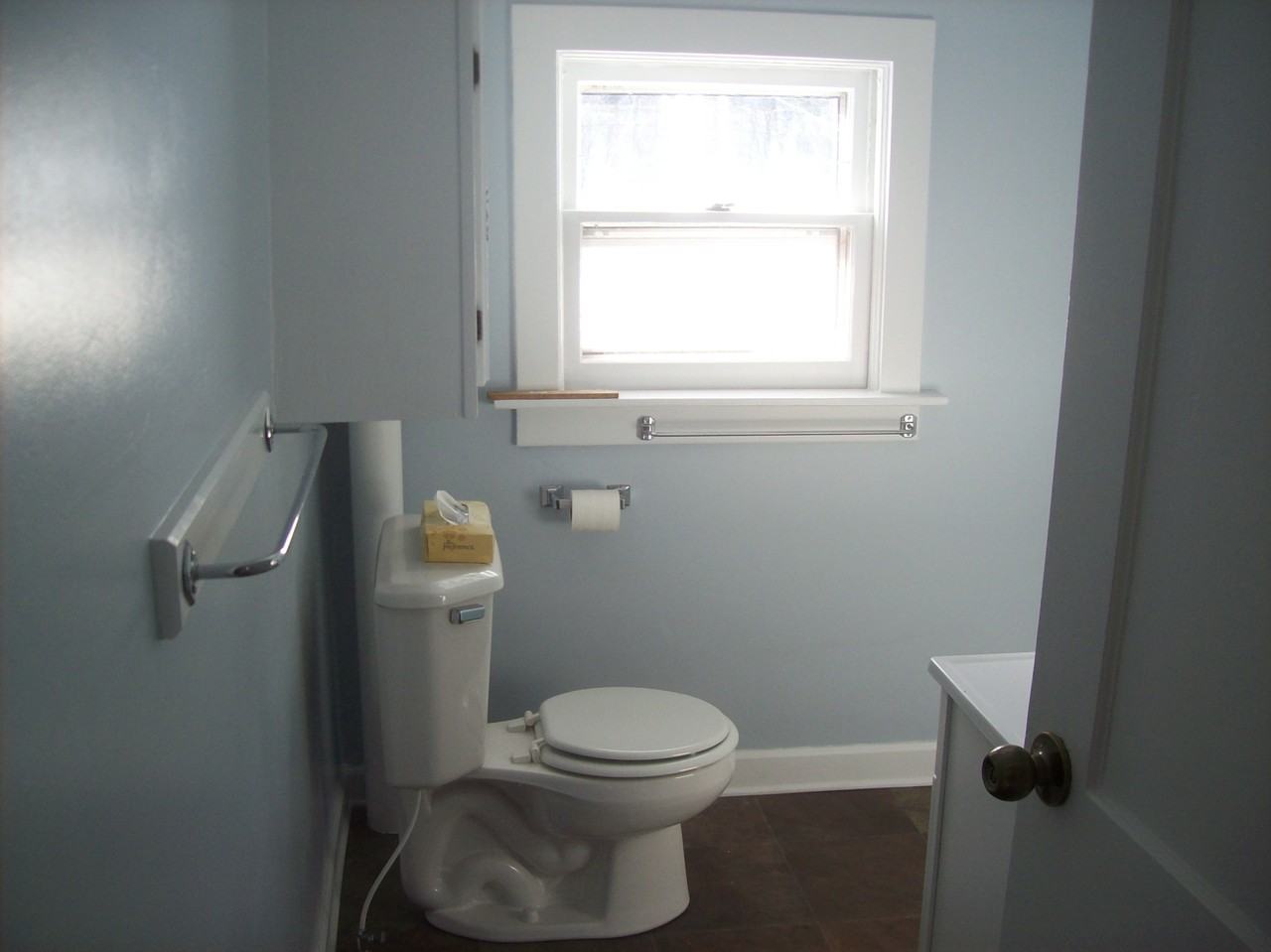 1017 Barland St #1 - Photo 4 of 10