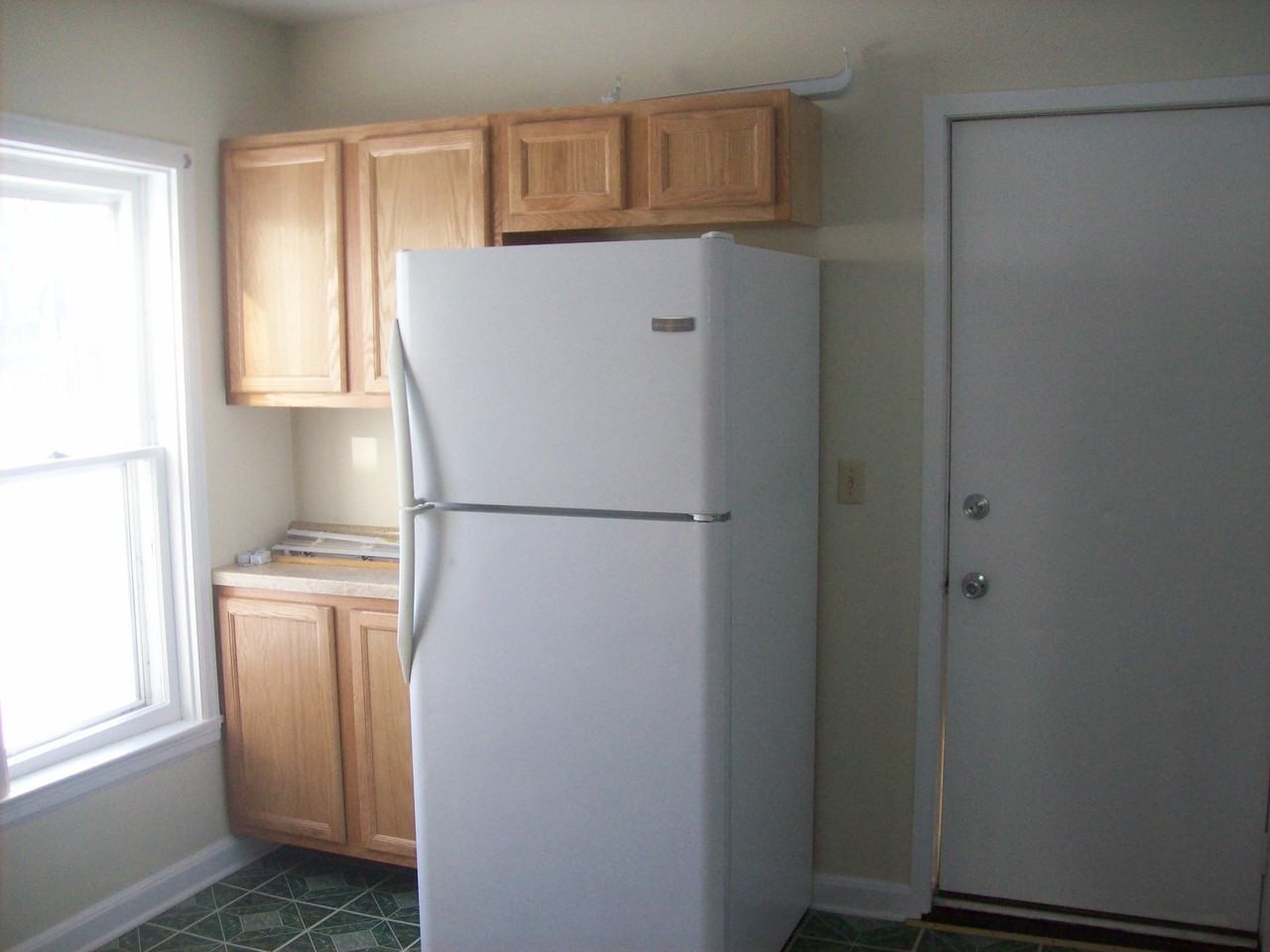 1017 Barland St #1 - Photo 6 of 10