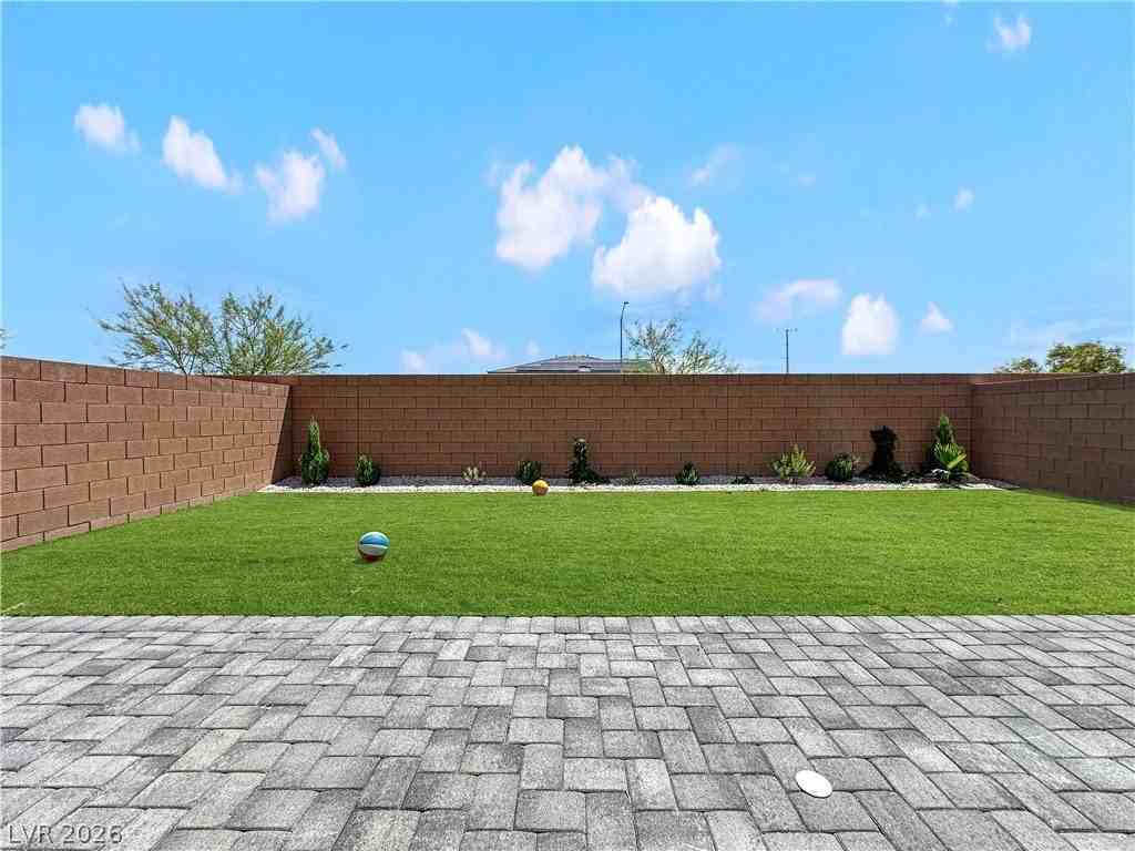 10280 Beckenham Hills St - Photo 2 of 30