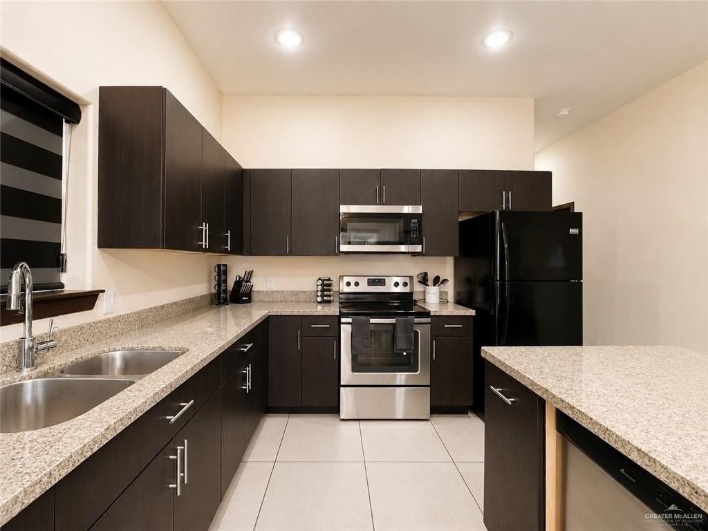 4217 Colbath Ave #430A - Photo 5 of 22