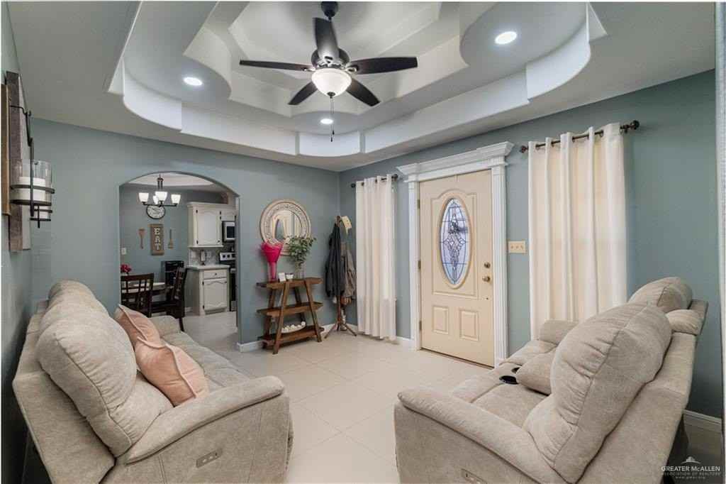 1510 Arboledas Dr - Photo 2 of 18