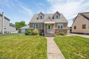 203 Charlton Ave - Photo 1 of 1